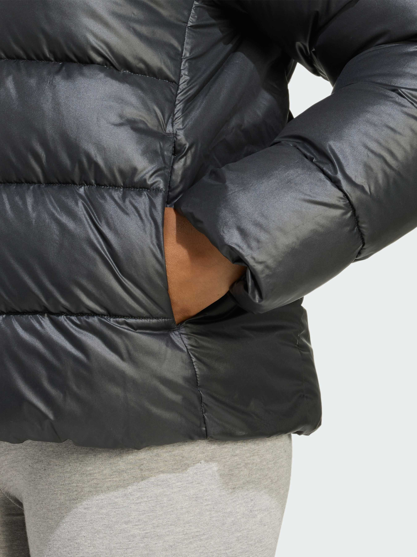 Пуховик Adidas модель JV7767 Фото