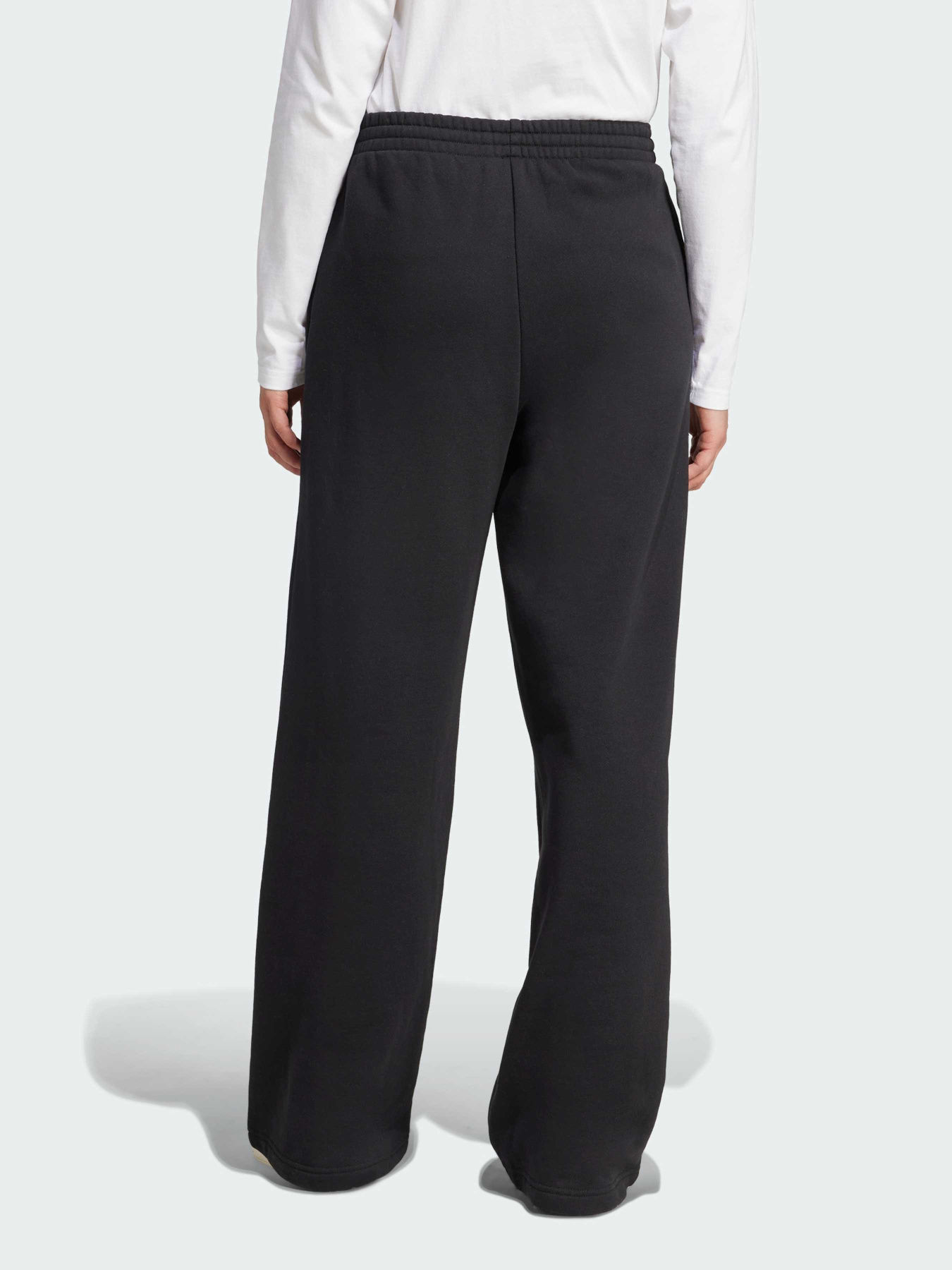 Повседневные штаны Adidas модель JW2812 Повседневные штаны Adidas модель JW2812 Фото