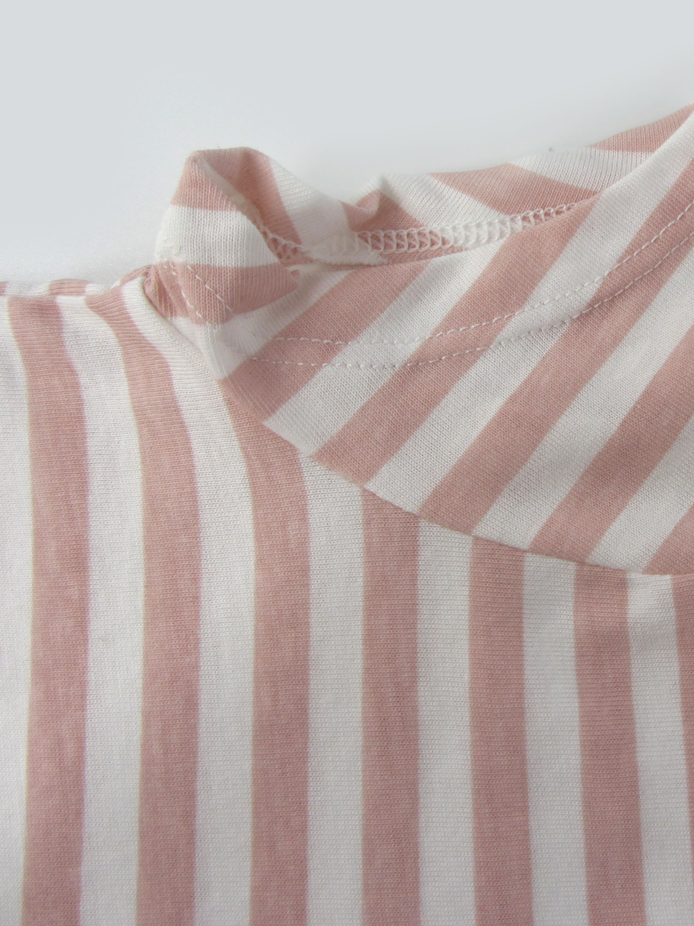 Футболка H&M модель 74512 Фото