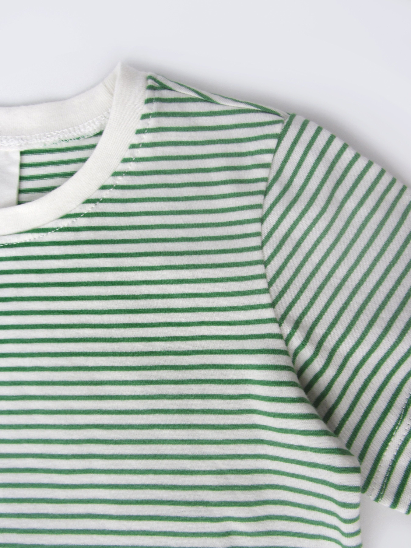 Футболка H&M модель 74525 Фото