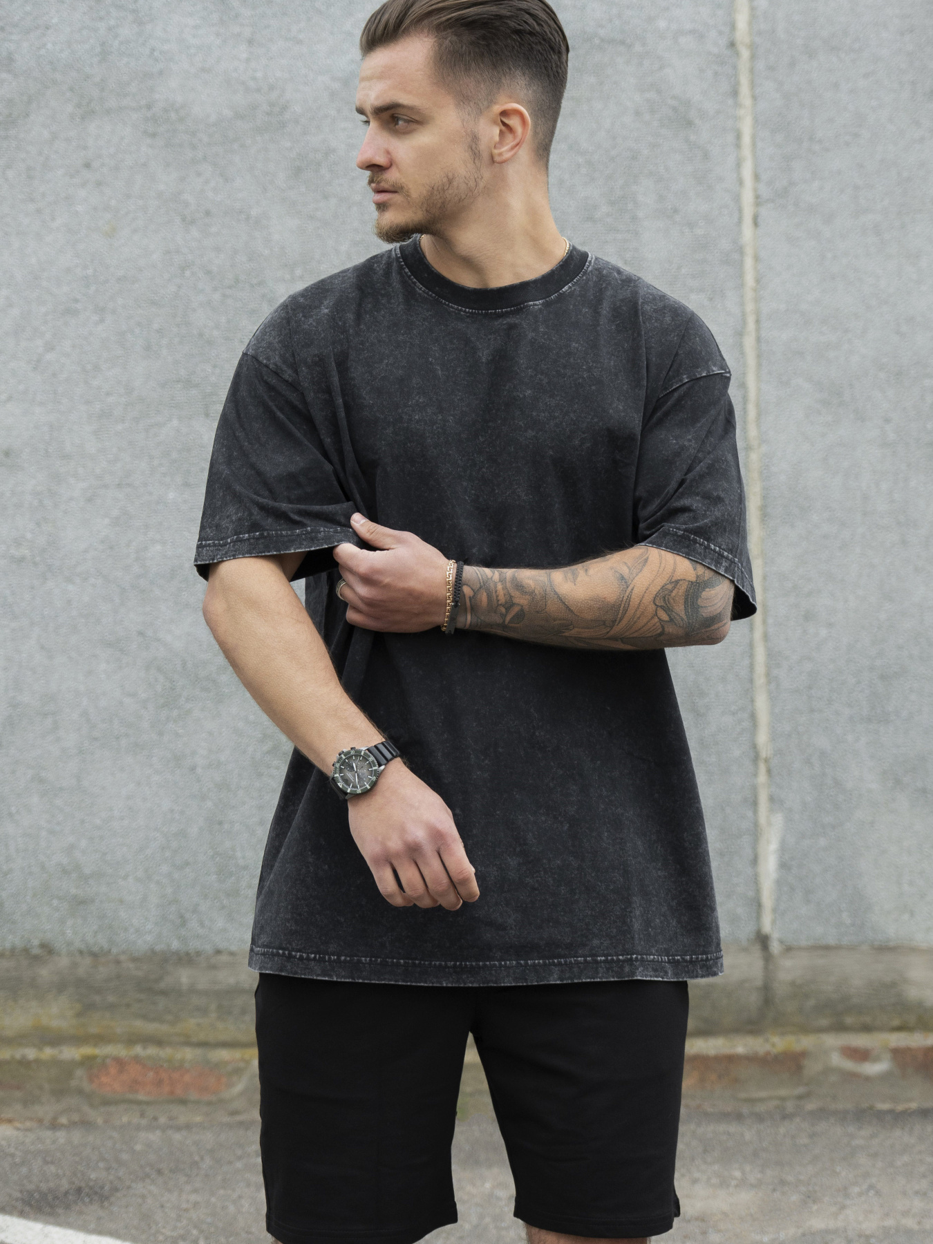 Футболки і поло Without модель 8049718 Фото