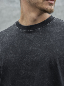 Футболки і поло Without модель 8049718 Фото