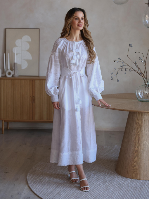 Вышитое платье Golden Trinity модель Pan02 Фото