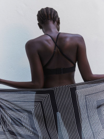 Верх купальника H&M модель 72680 Фото