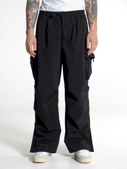 Штани карго PLEAT CARGO TRACK PANTS BLACK модель SS25141 - фото