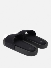 Шльопанці YUKI модель ЦБ-00267848 Фото