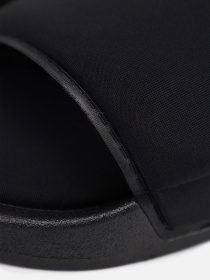 Шльопанці YUKI модель ЦБ-00267848 Фото