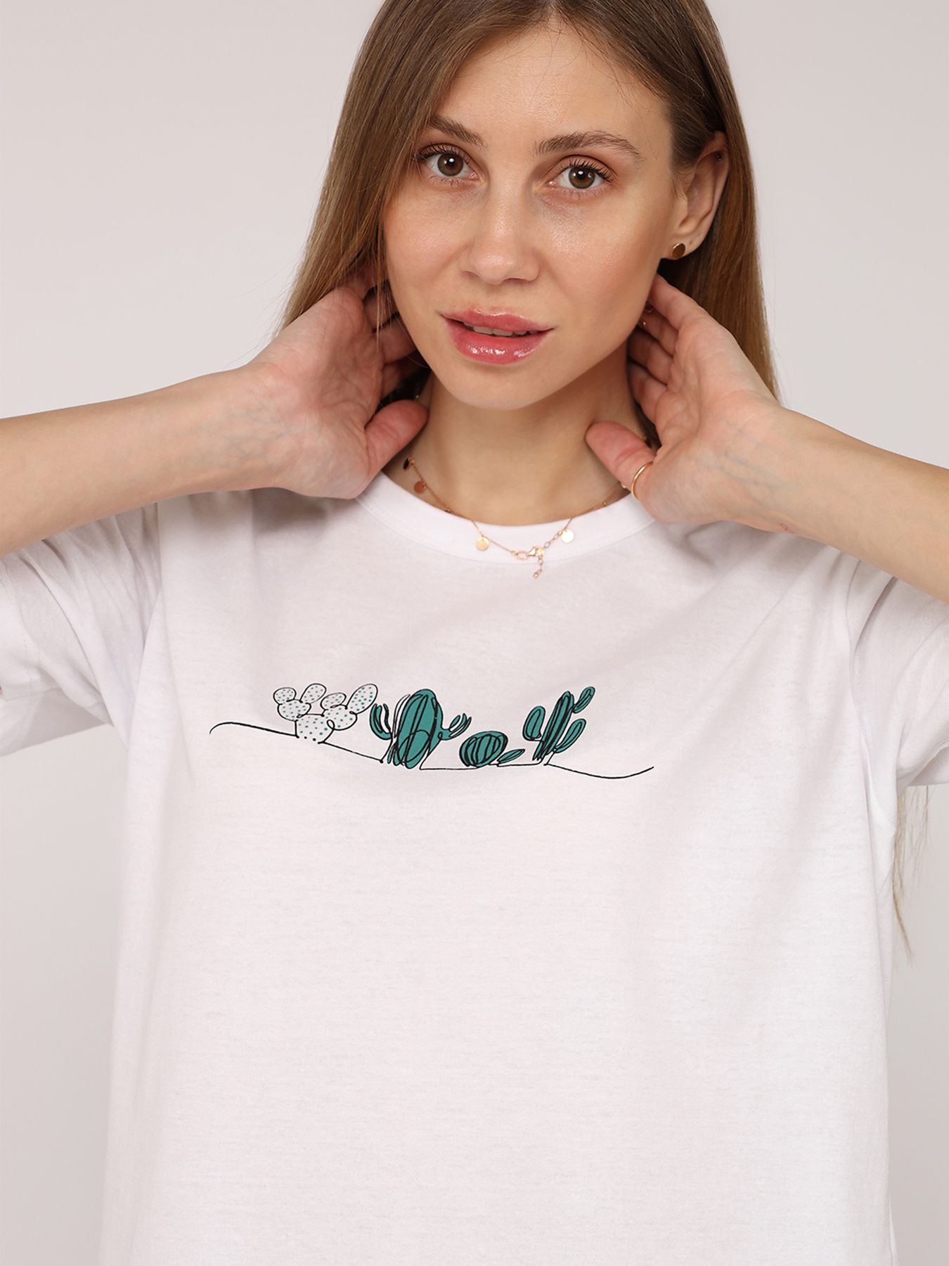 Футболка YUKI модель ЦБ-00272848 Футболка YUKI модель ЦБ-00272848 Фото