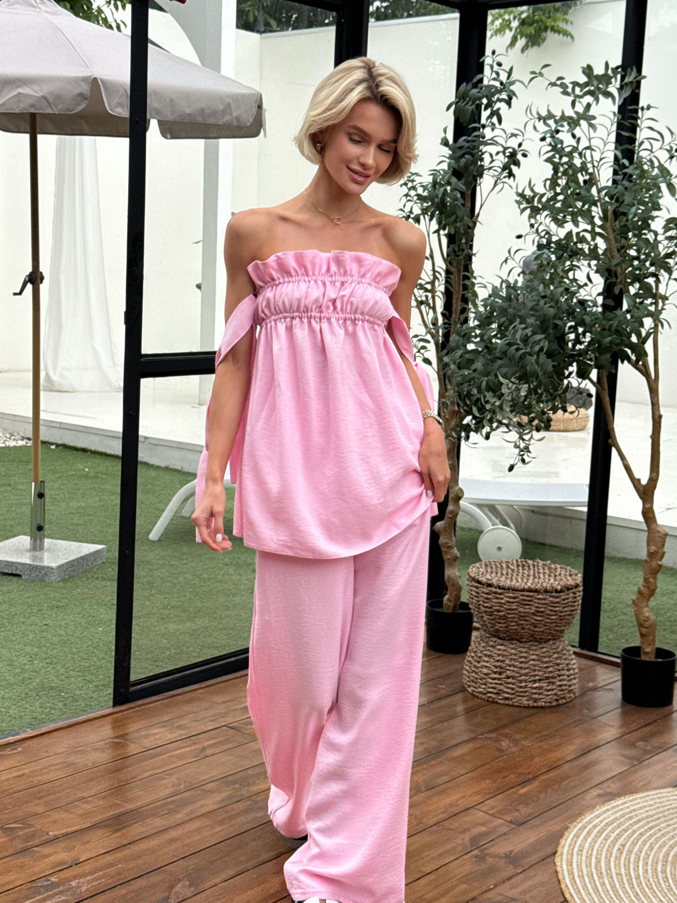 Костюмы Jadone Fashion модель Hannah_Pink_Costume Фото