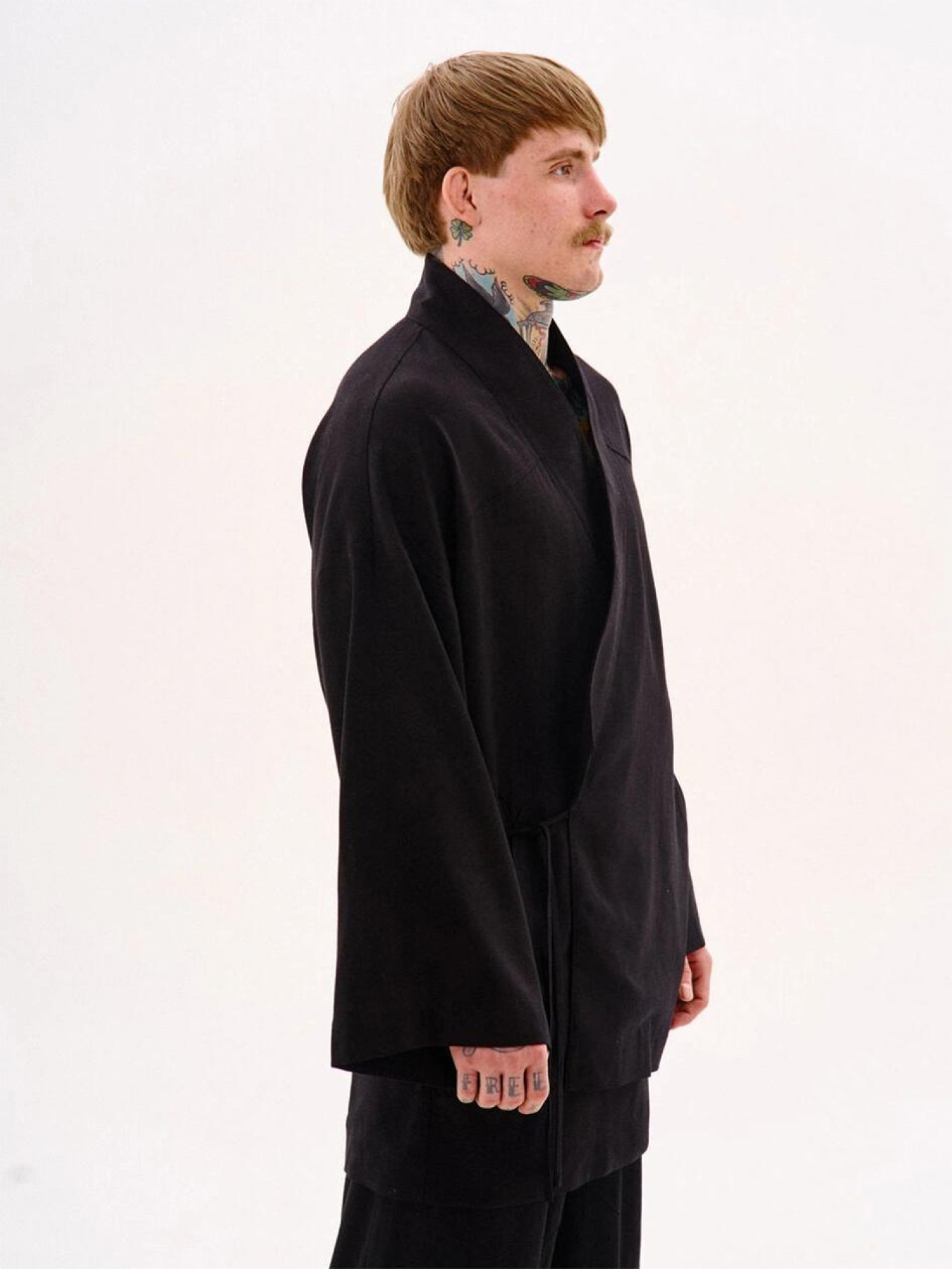 Кимоно TUR Харуки модель 000017979 Фото