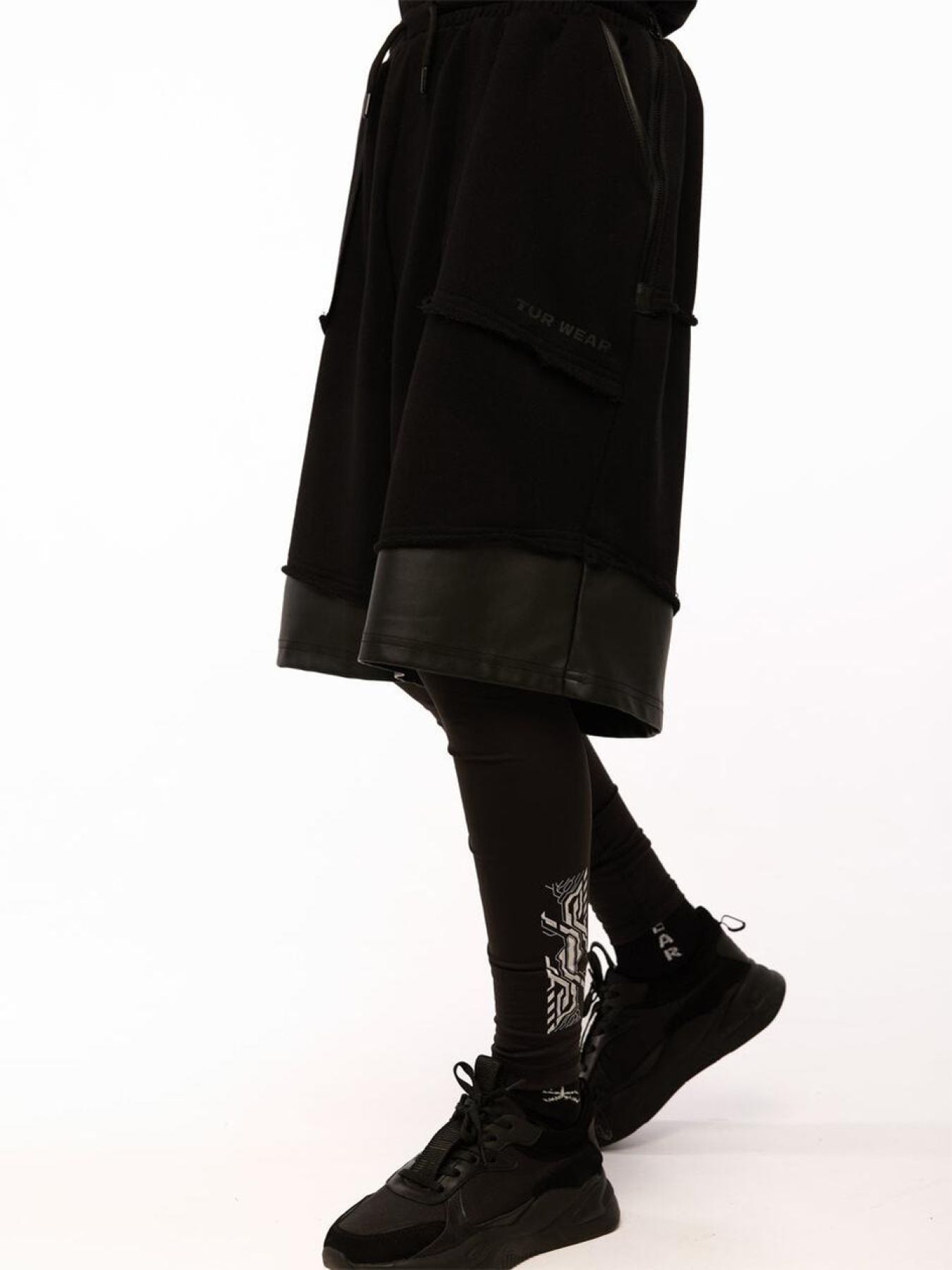 Повседневные шорты TUR SM-2416 модель 000012115 Фото