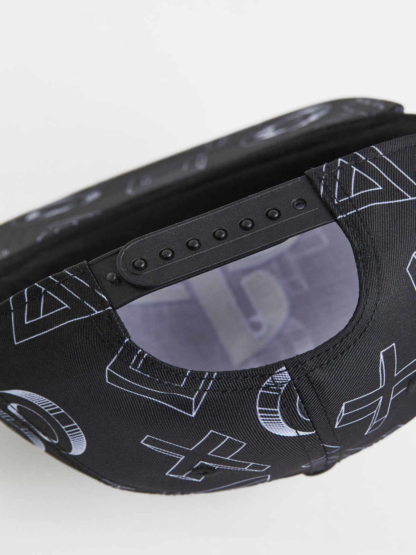 Кепка H&M модель 77714 Фото