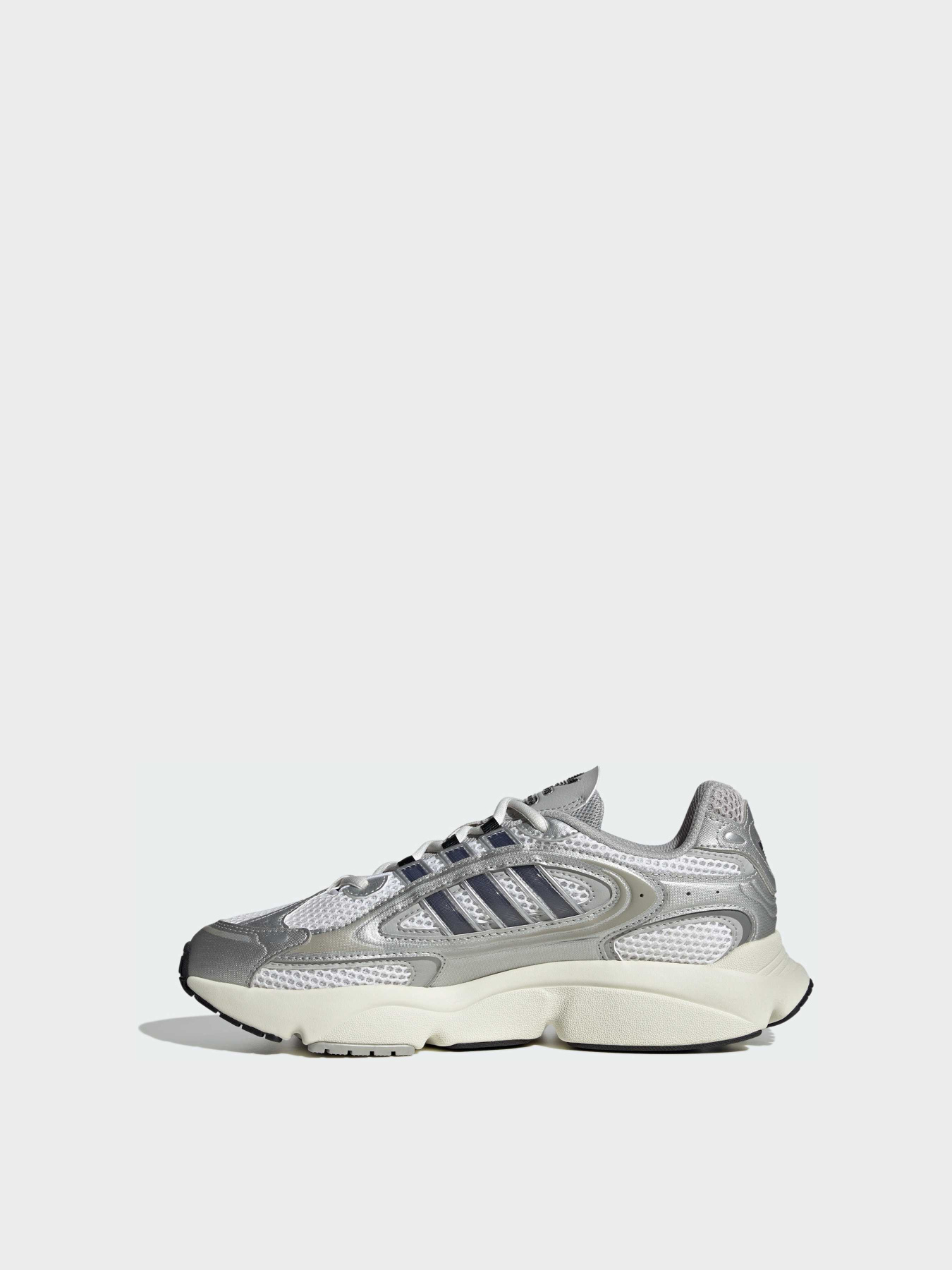 Кроссовки повседневные Adidas Ozweego модель IF4015 Фото