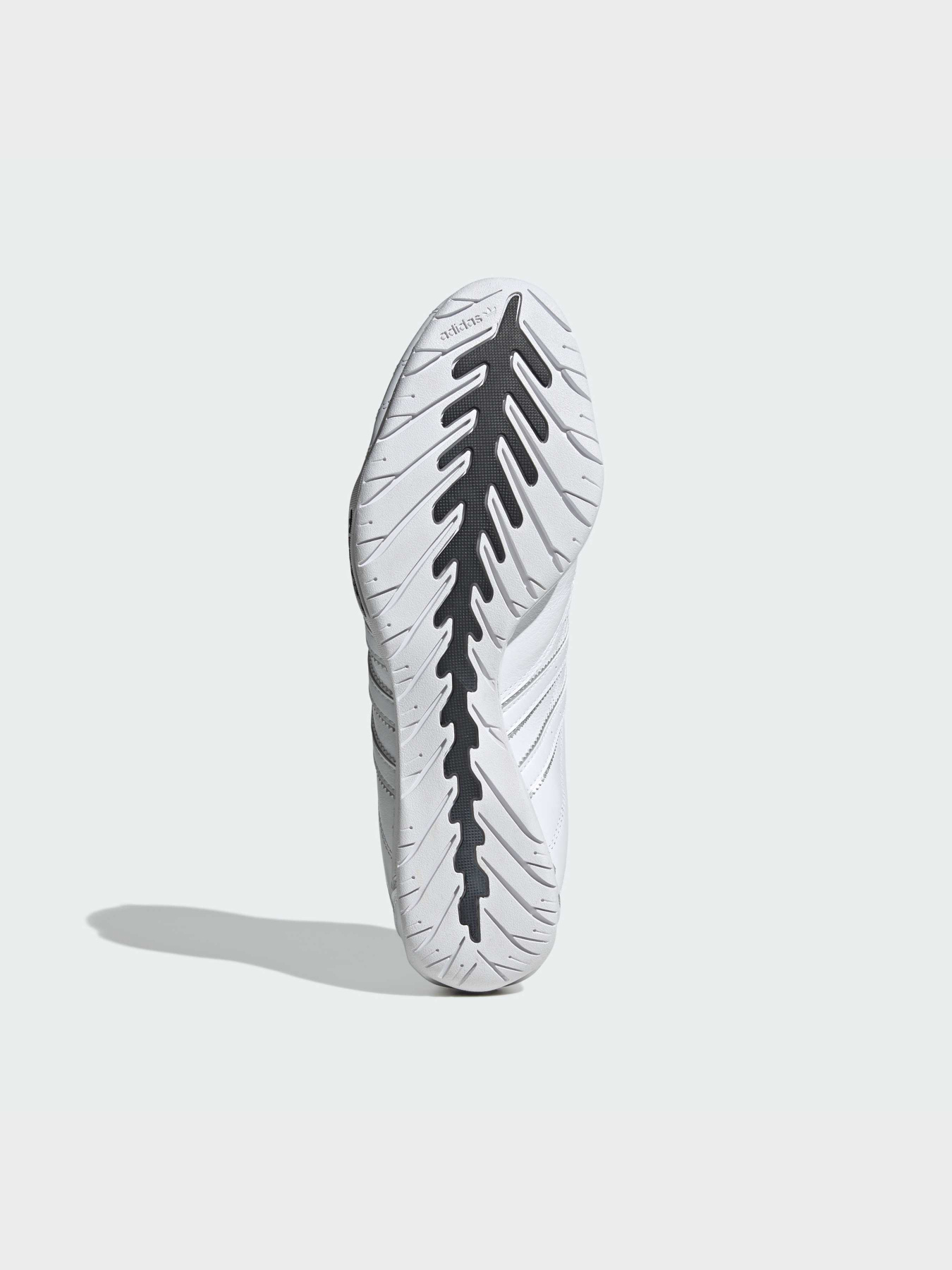 Кроссовки Adidas модель JQ5720 Фото