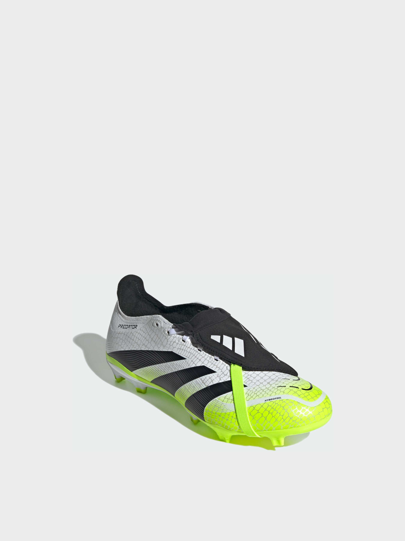 Бутси Adidas Predator модель JI1111 Бутси Adidas Predator модель JI1111 Фото
