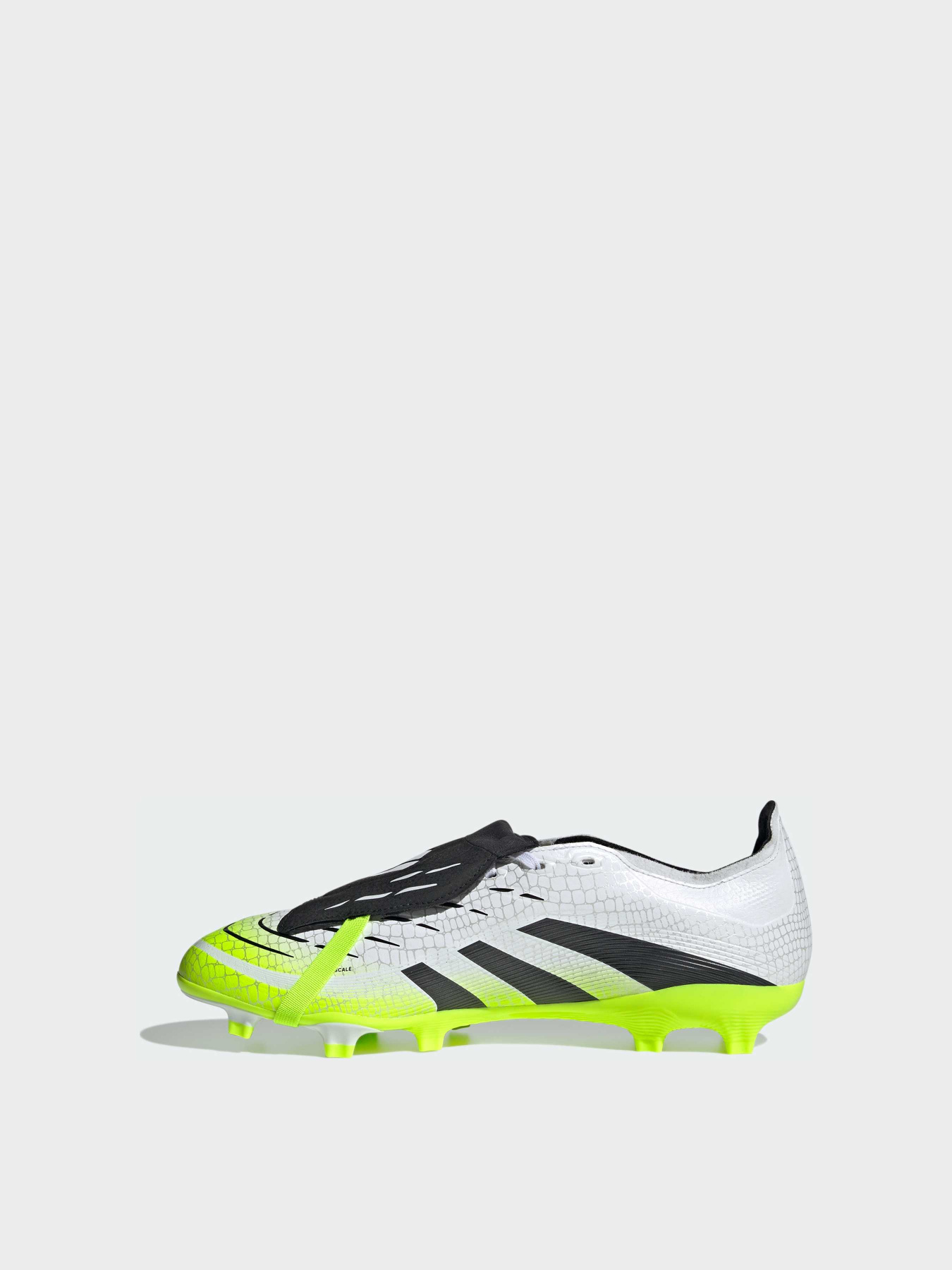 Бутси Adidas Predator модель JI1111 Бутси Adidas Predator модель JI1111 Фото