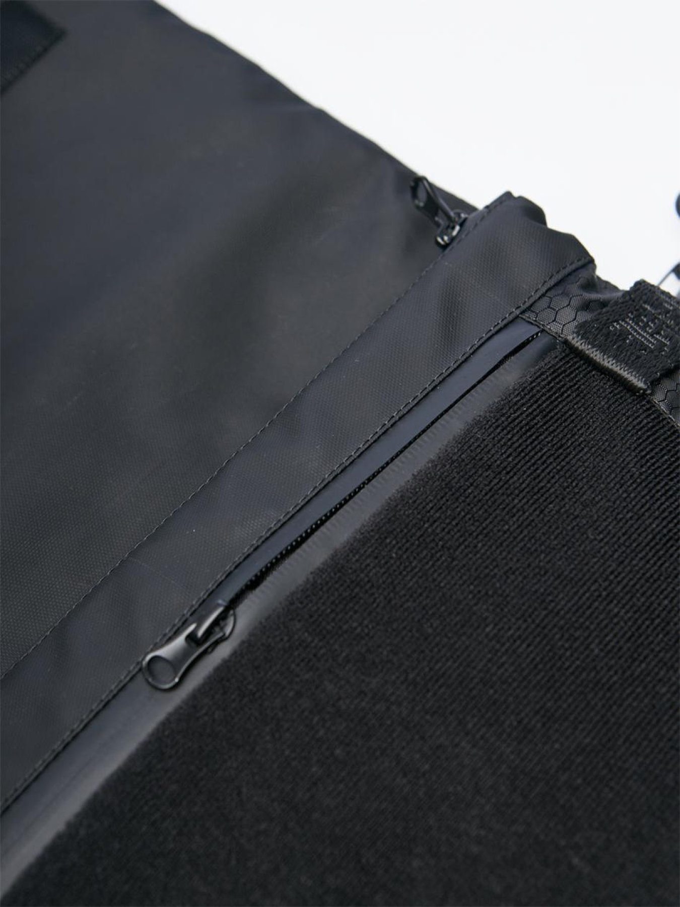 Мессенджер TUR модель 00004538-чорний Фото