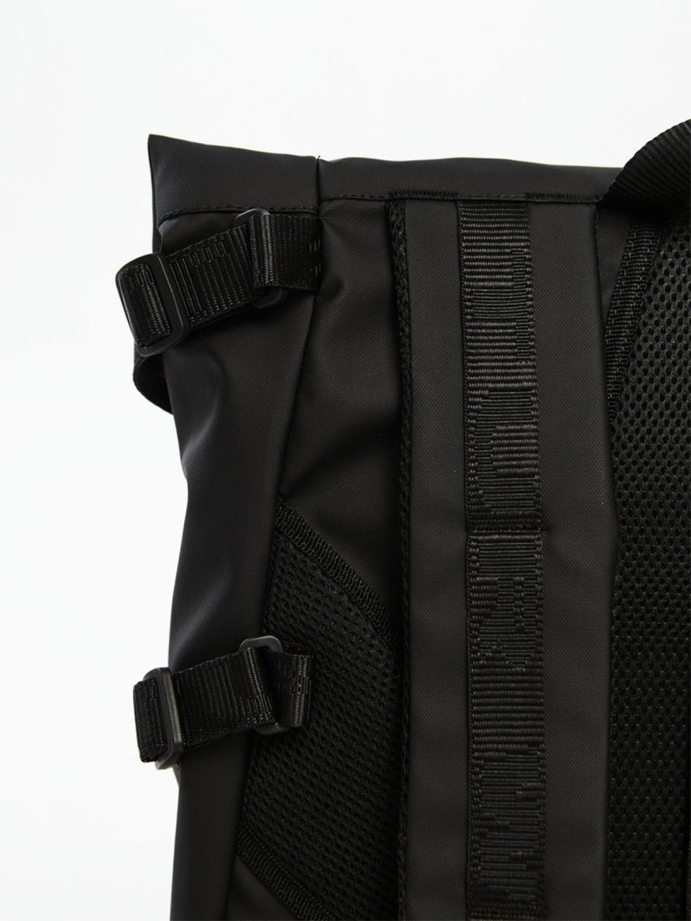 Повсякденний рюкзак TUR модель 00003417-чорний Повсякденний рюкзак TUR модель 00003417-чорний Фото