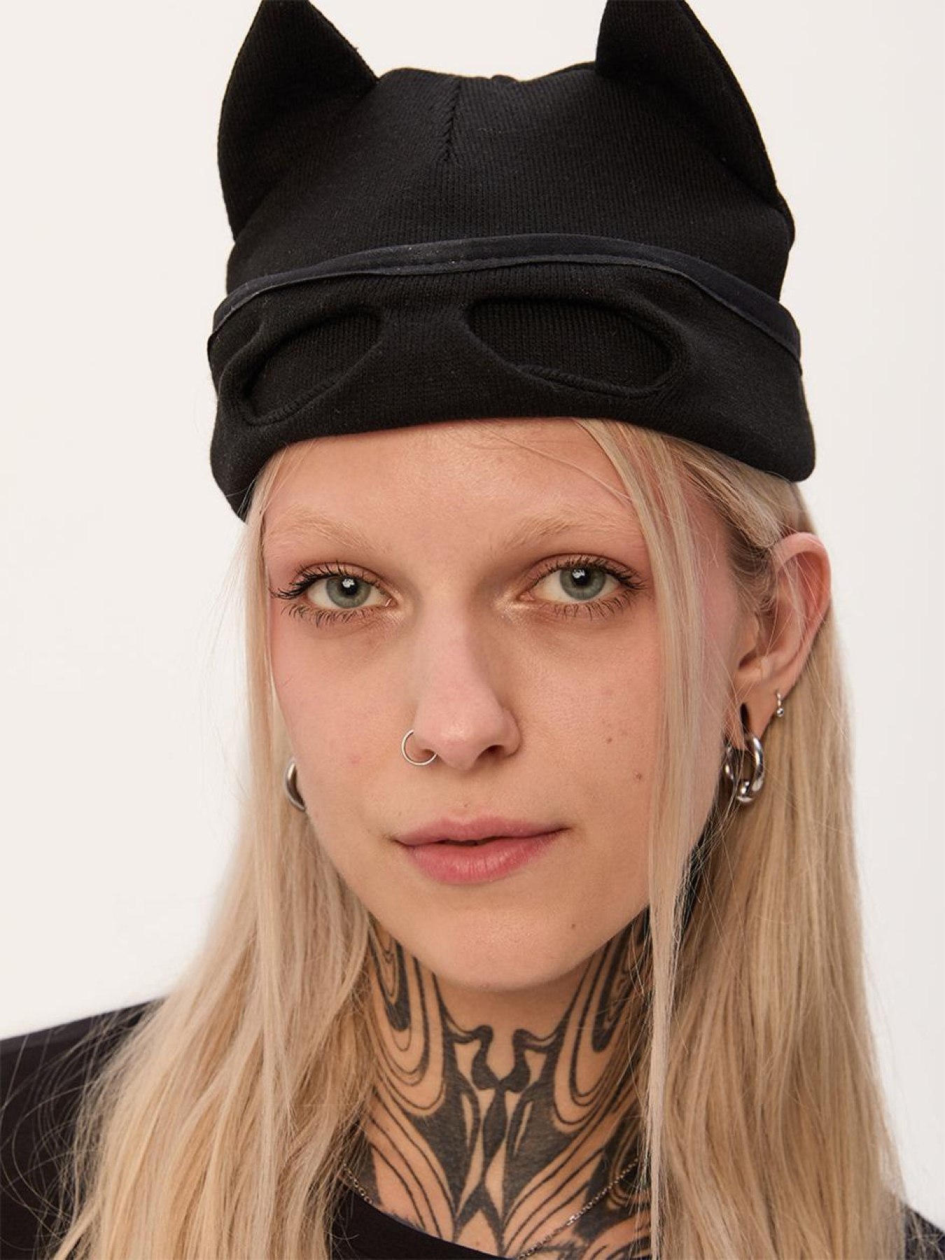 Шапка TUR Кітті модель 00004938-чорний Фото