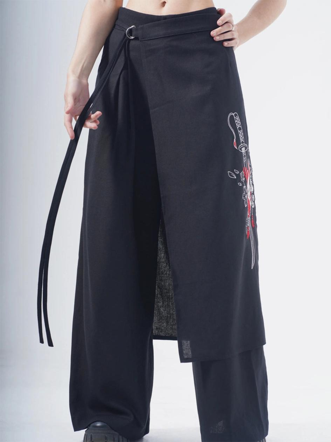 Брюки повседневные TUR Кадзуки модель 000017982 Фото