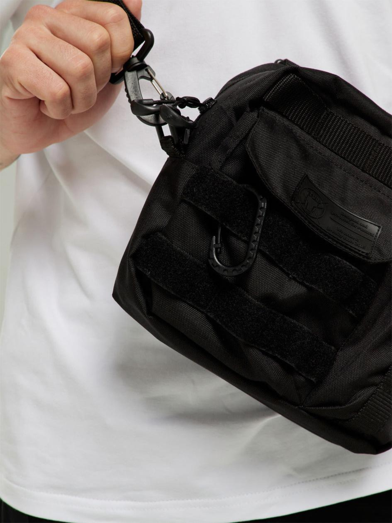 Мессенджер TUR модель 00001722-чорний Фото