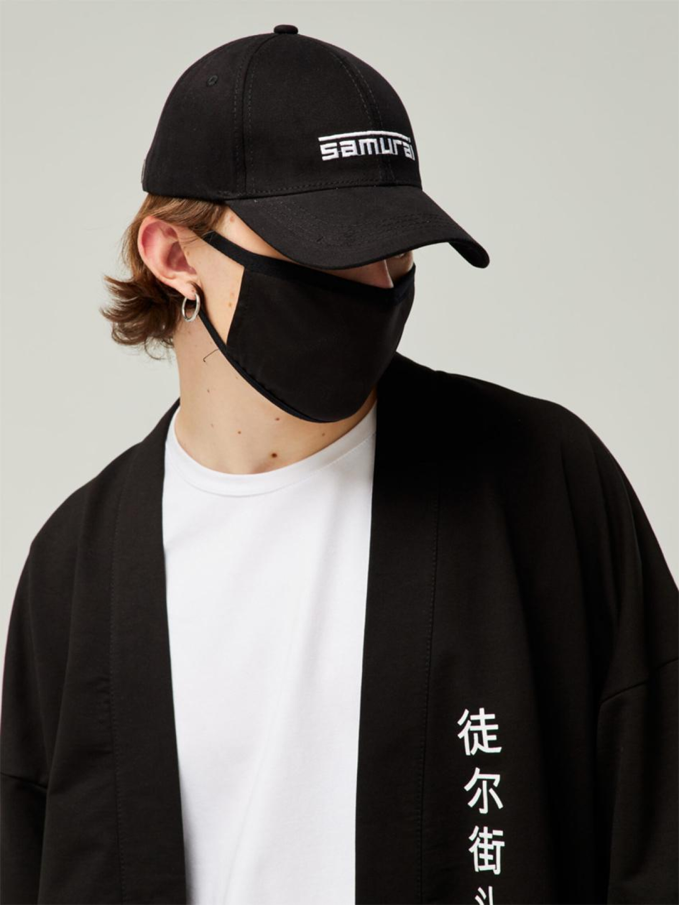 Кепка TUR модель 00001797-чорний Фото