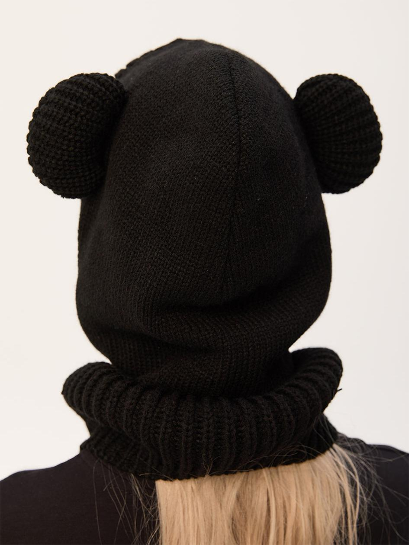 Шапки та кепки TUR Тедді модель 00004936-чорний Фото