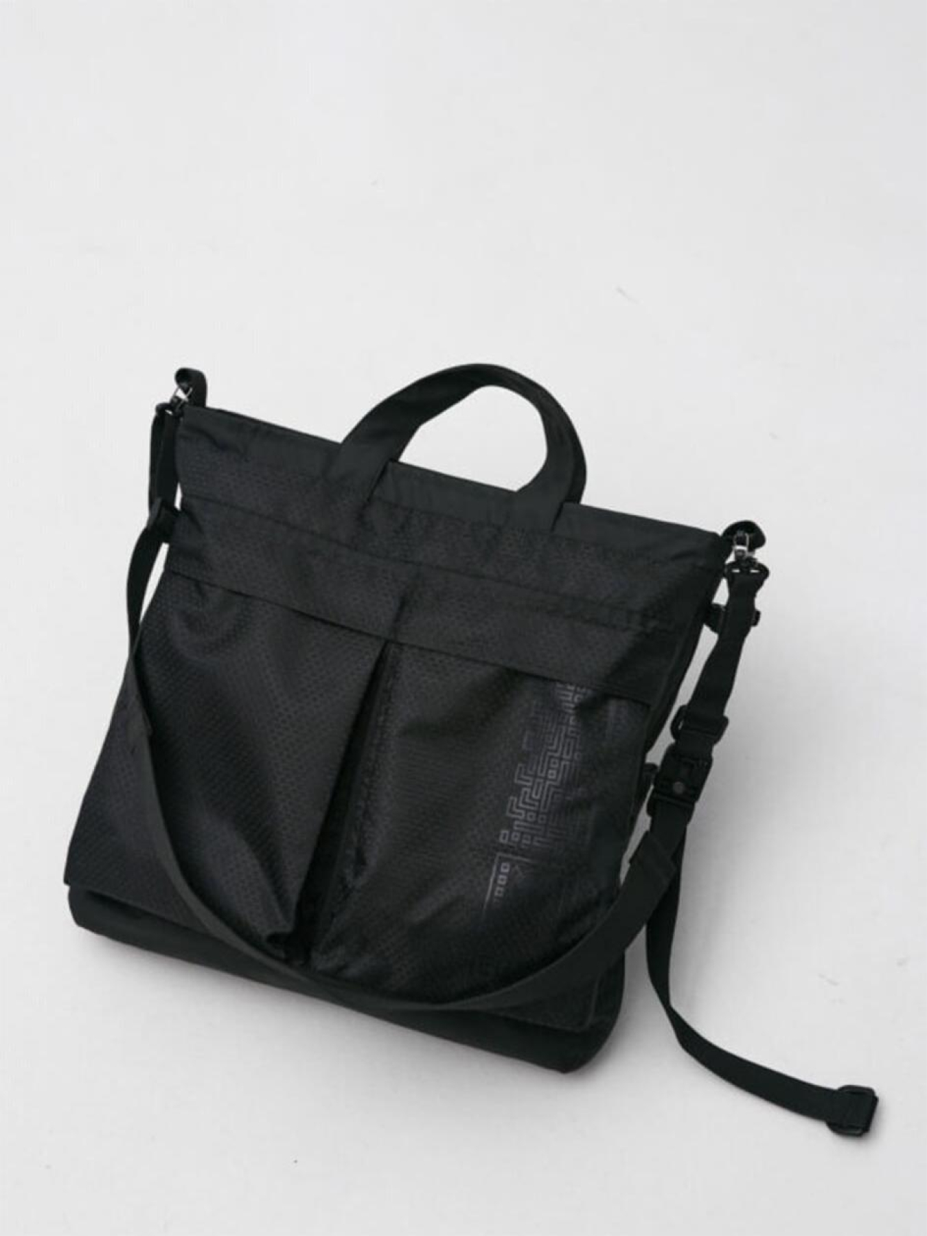 Сумка для ноутбука TUR модель 00003363-чорний Фото