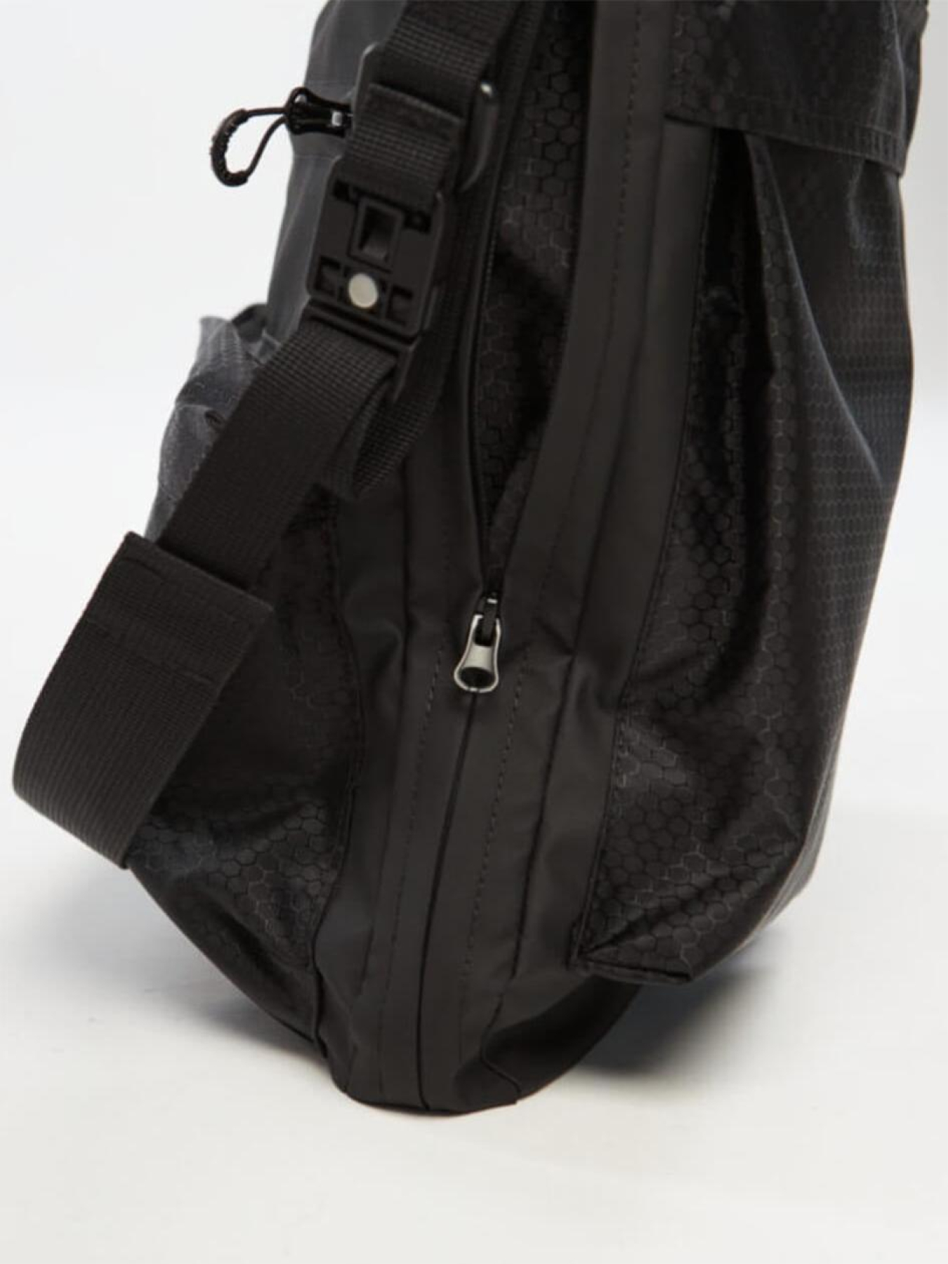 Сумка для ноутбука TUR модель 00003363-чорний Фото