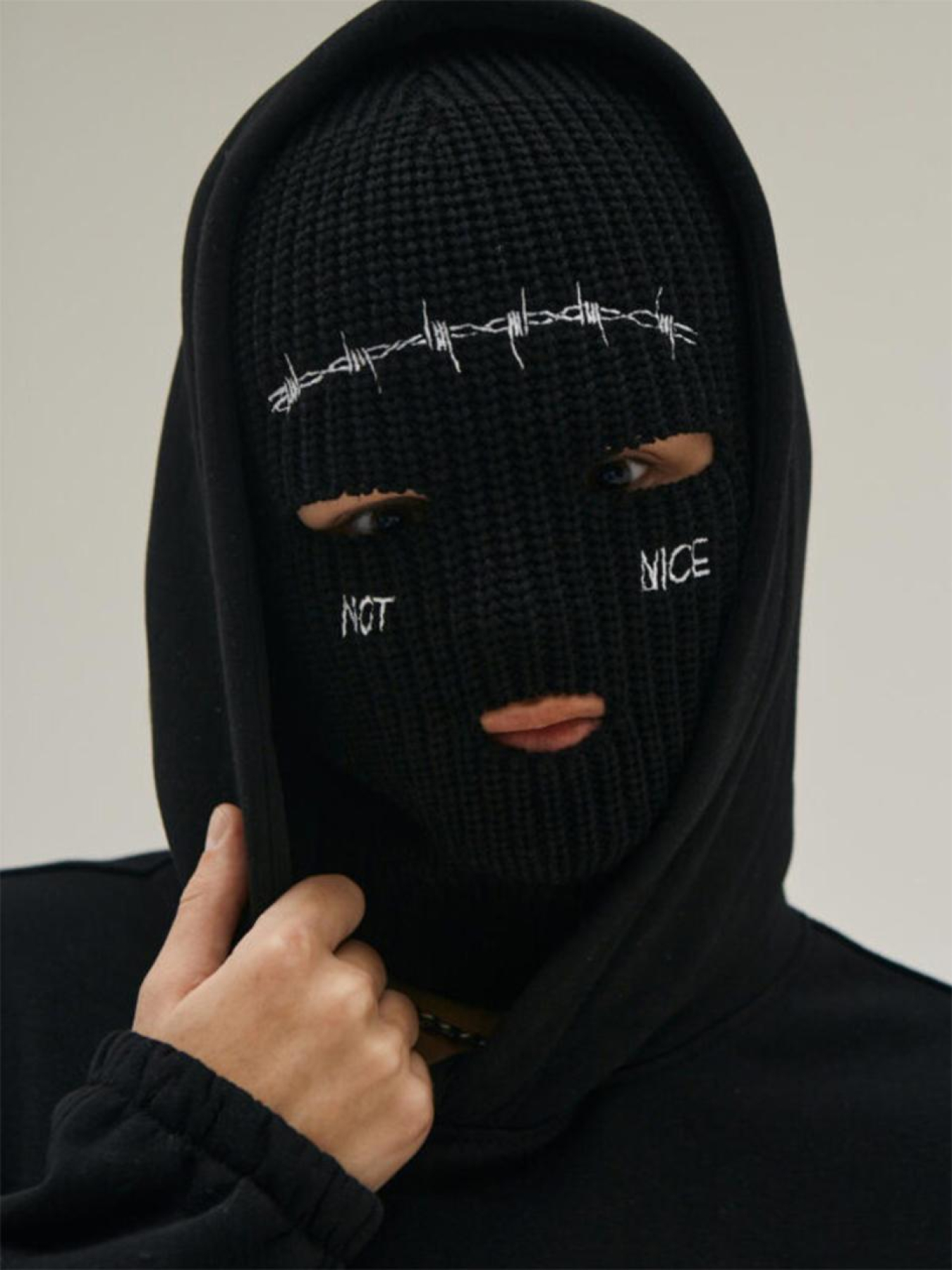 Шапки та кепки TUR Дрот модель 00001659-чорний Фото