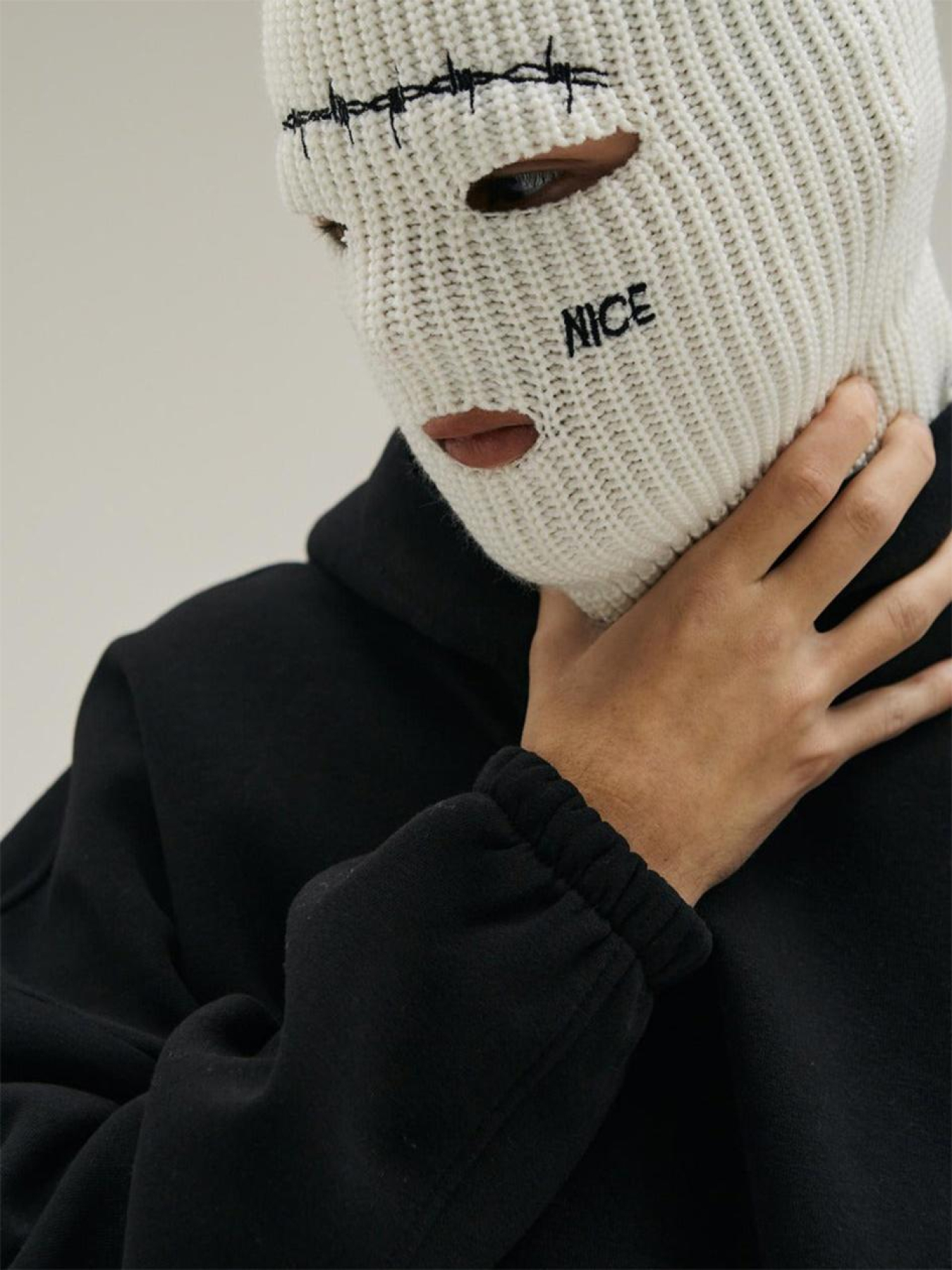 Шапки та кепки TUR Дрот модель 00001659-білий Фото