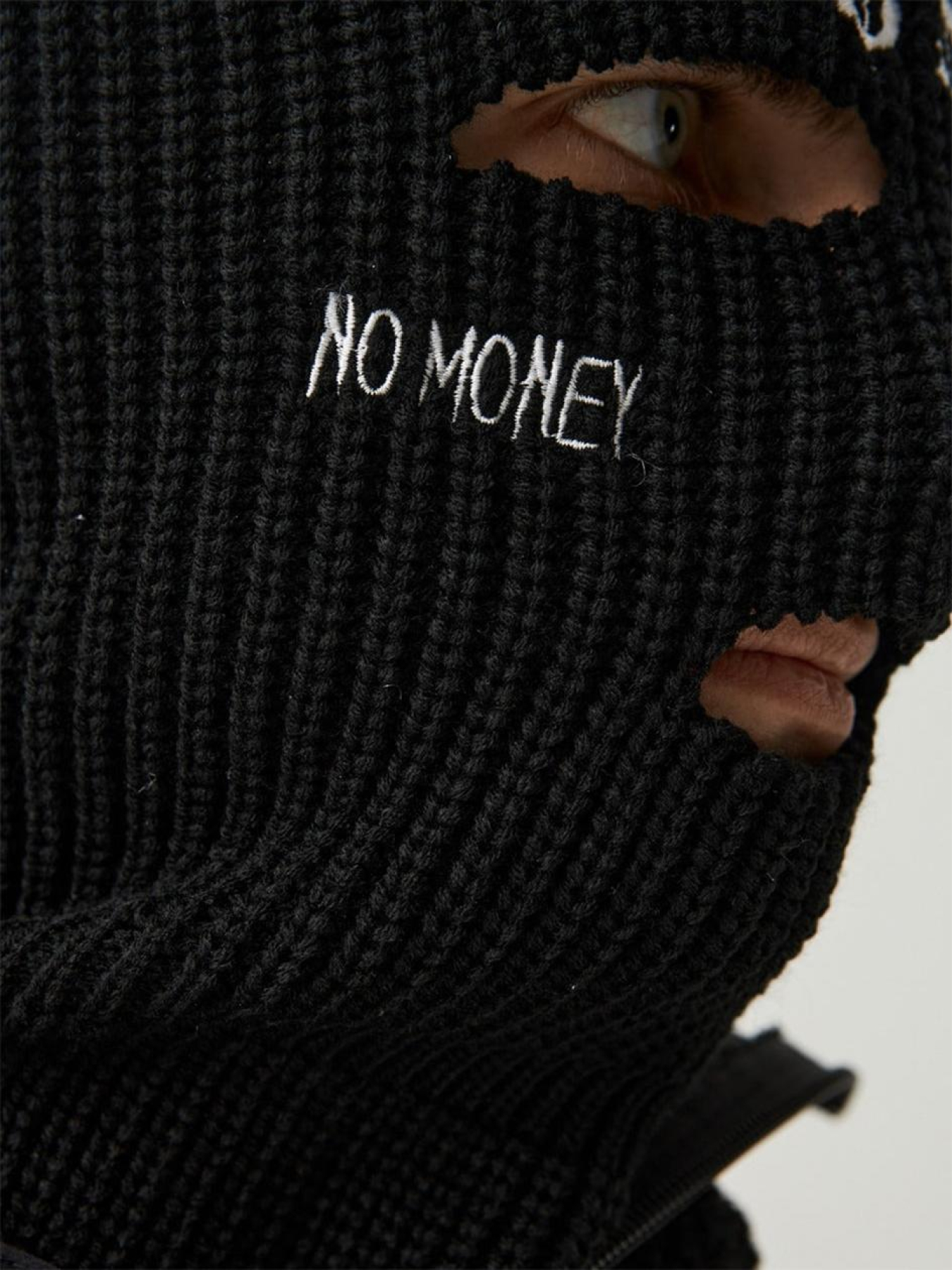 Шапки та кепки TUR Доллар модель 00002317-чорний Фото