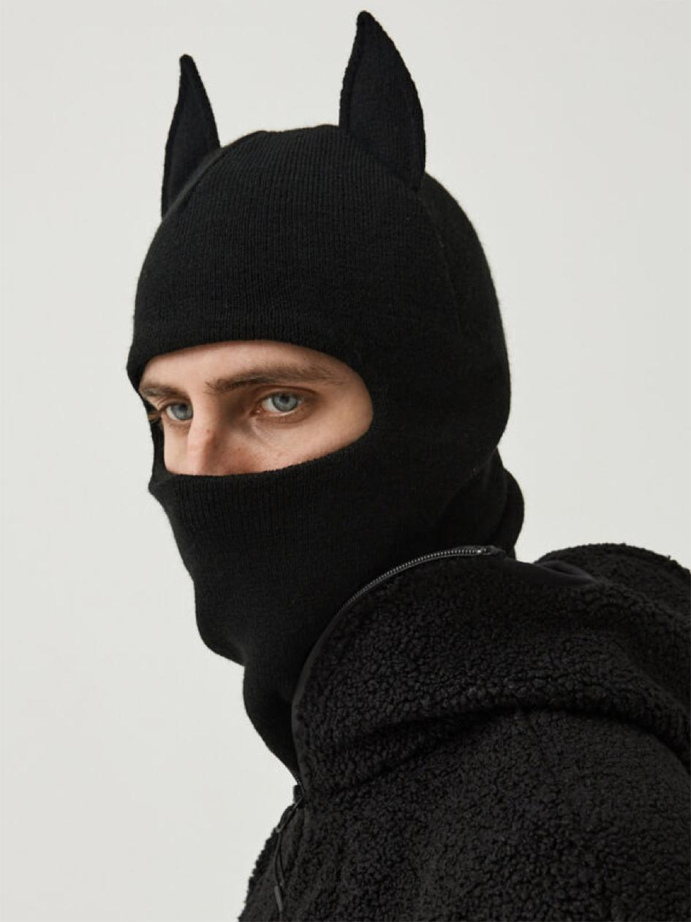 Шапки и кепки TUR Бет модель 00002990-чорний Фото