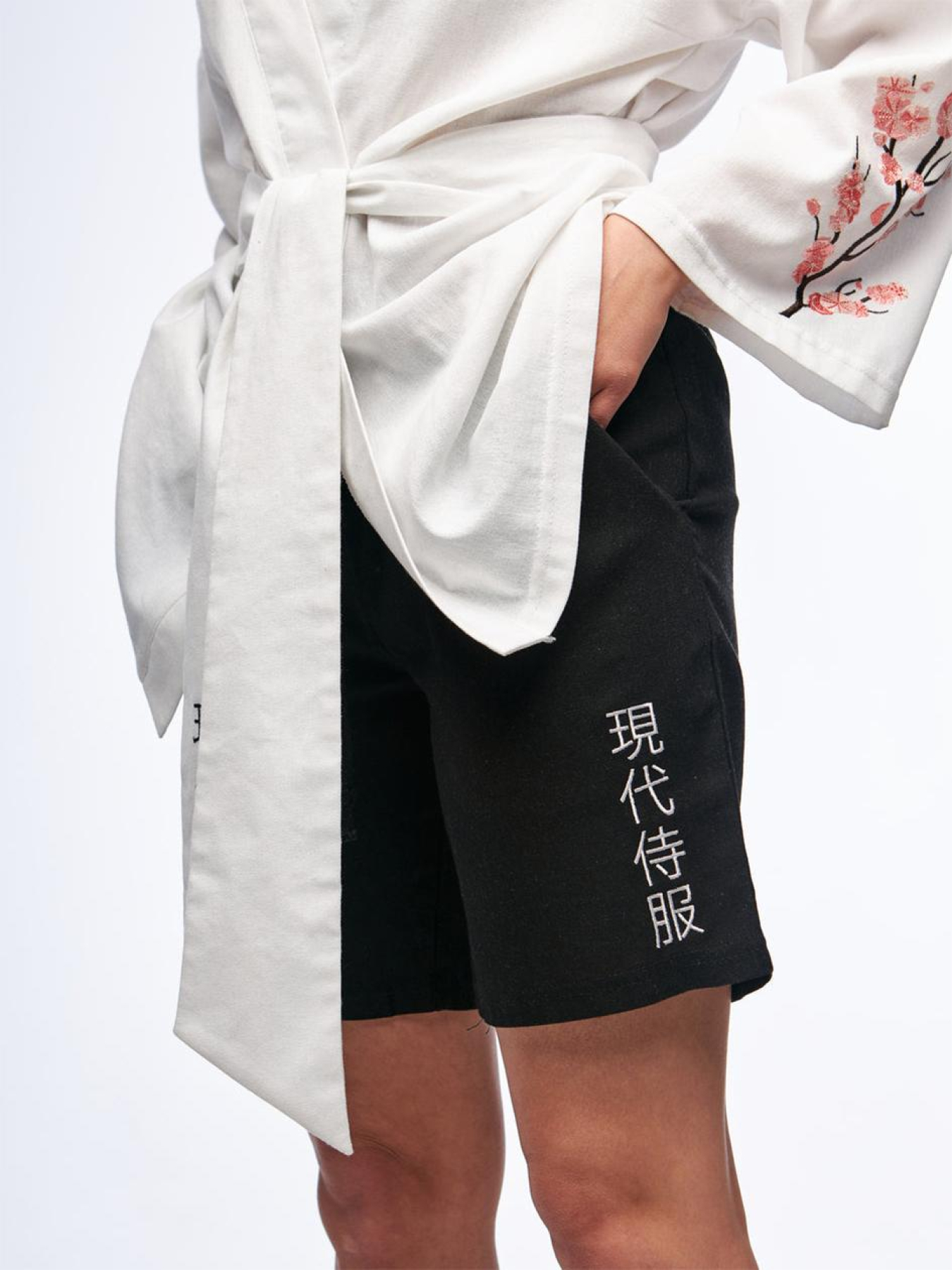 Шорты TUR модель 000012516 Фото