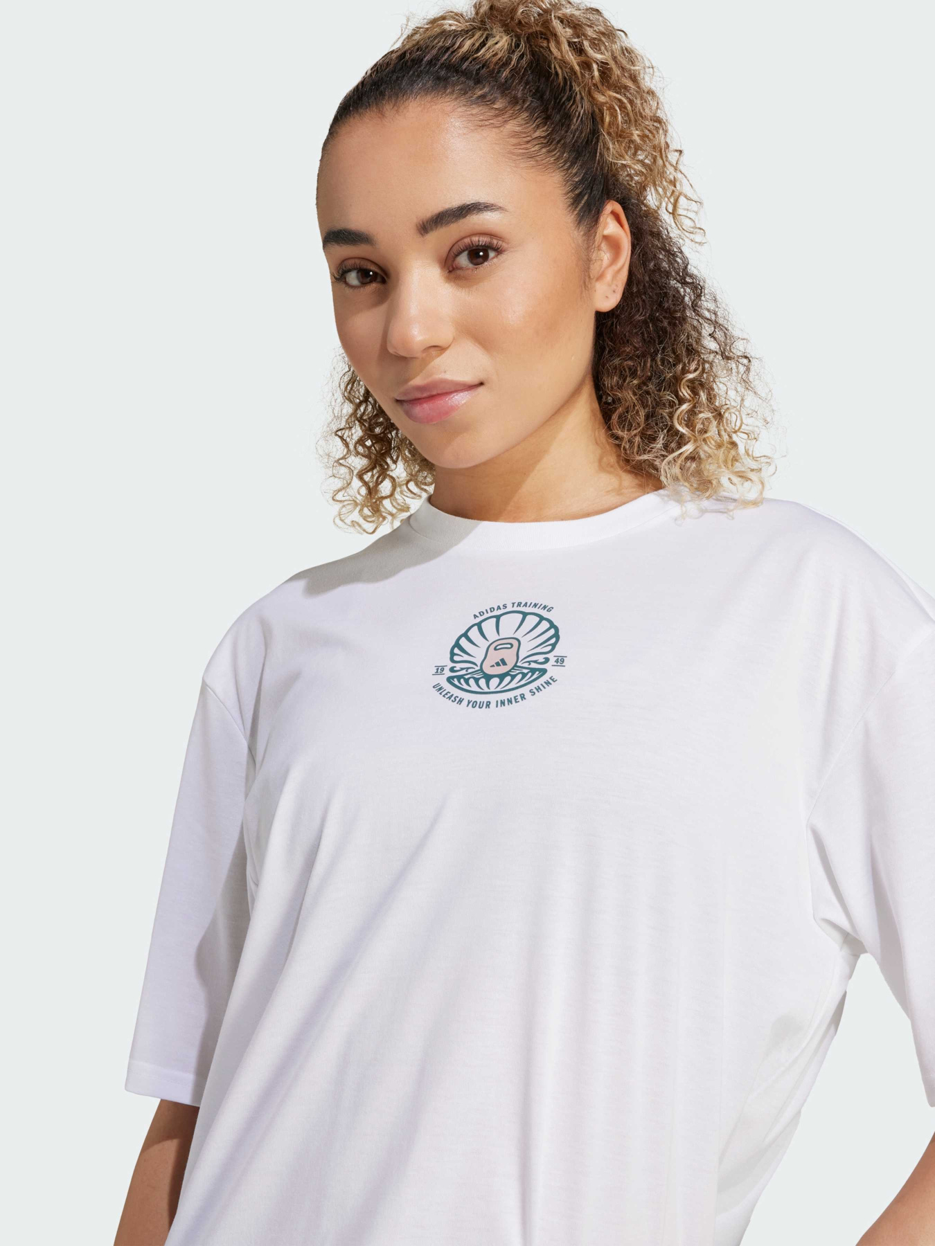 Футболка спортивная Adidas модель JM8982 Фото