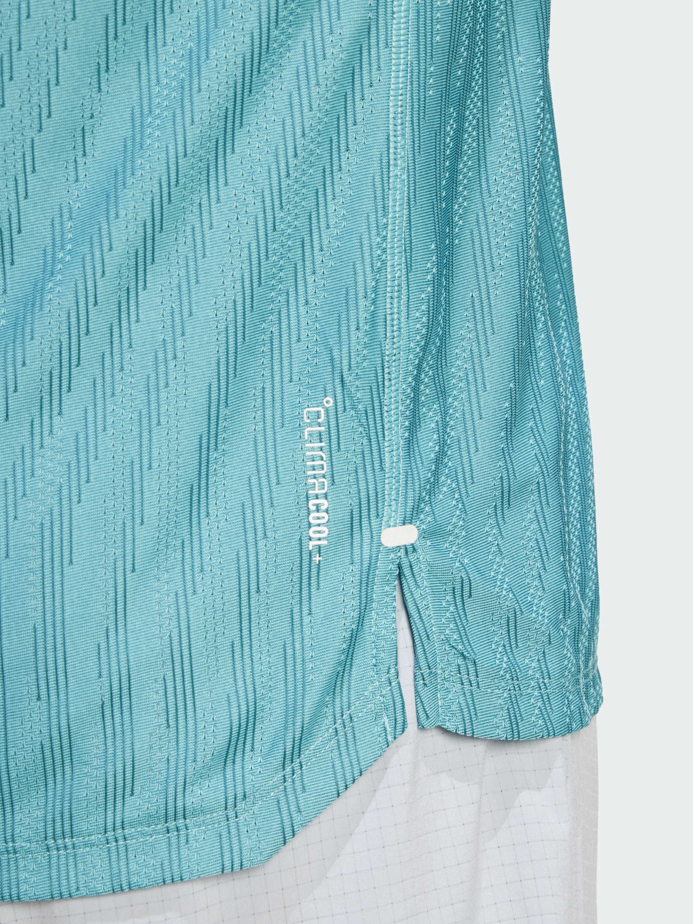 Спортивная футболка Adidas модель JP3851 Спортивная футболка Adidas модель JP3851 Фото