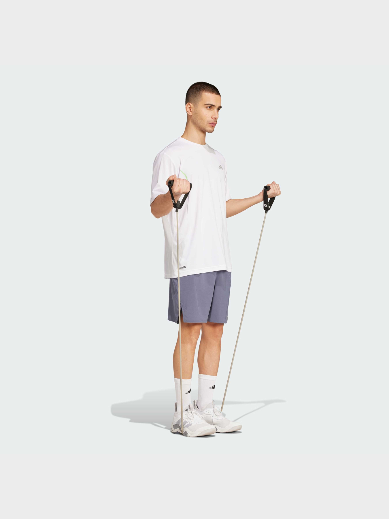 Спортивная футболка Adidas модель JZ8489 Спортивная футболка Adidas модель JZ8489 Фото