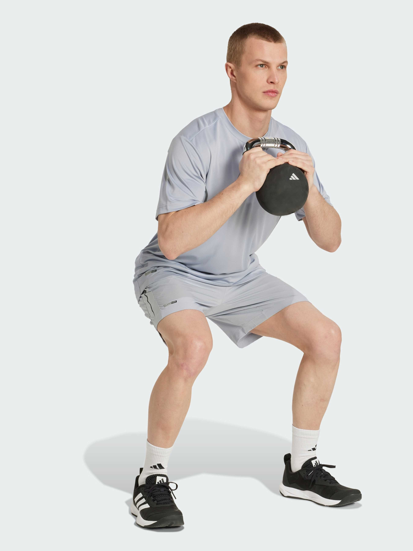 Футболка спортивная Adidas модель JZ8490 Фото