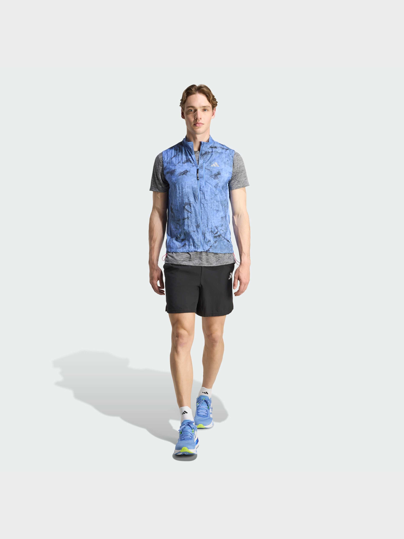 Футболка спортивная Adidas модель JN9870 Фото