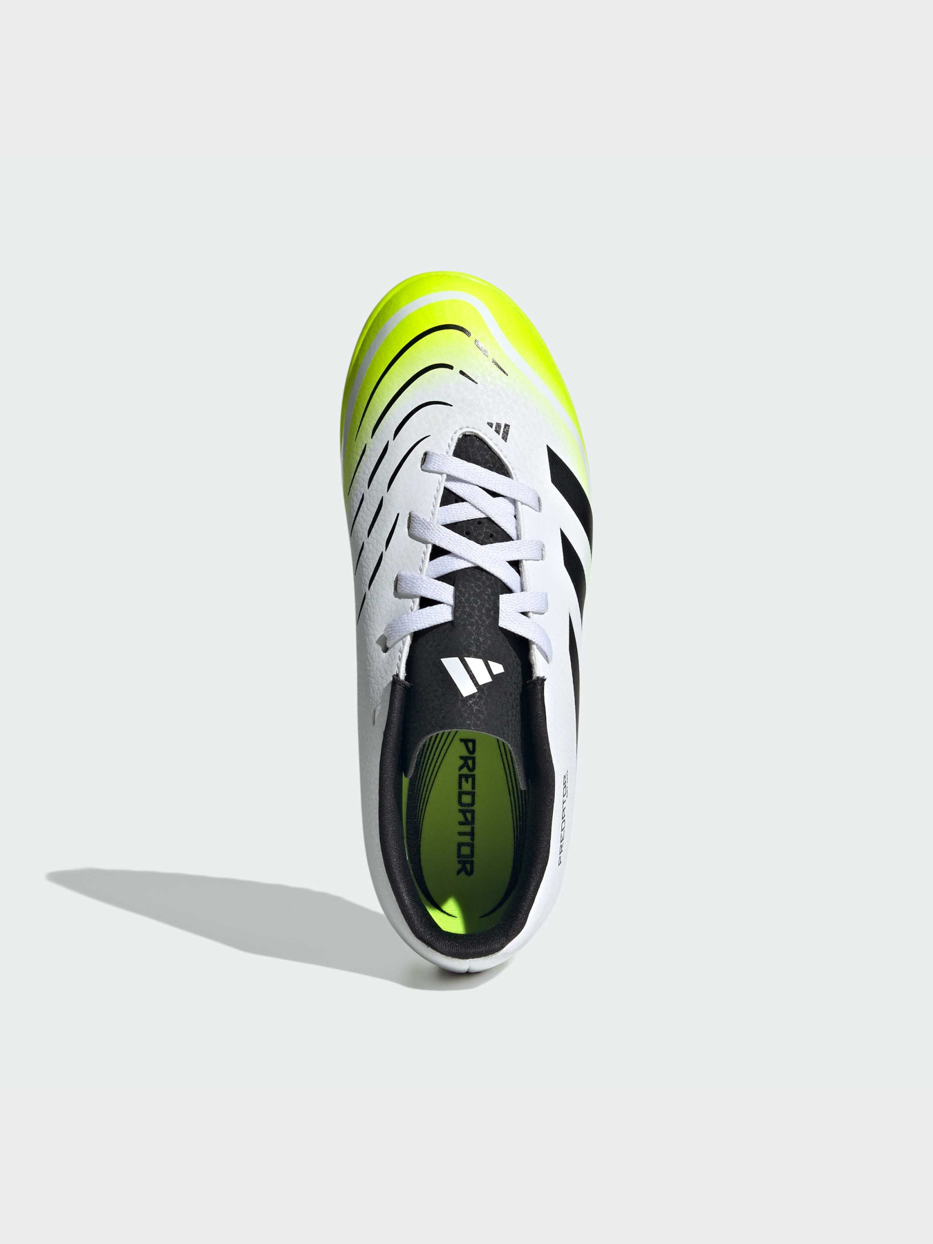 Бутси Adidas Predator модель JH8862 Бутси Adidas Predator модель JH8862 Фото