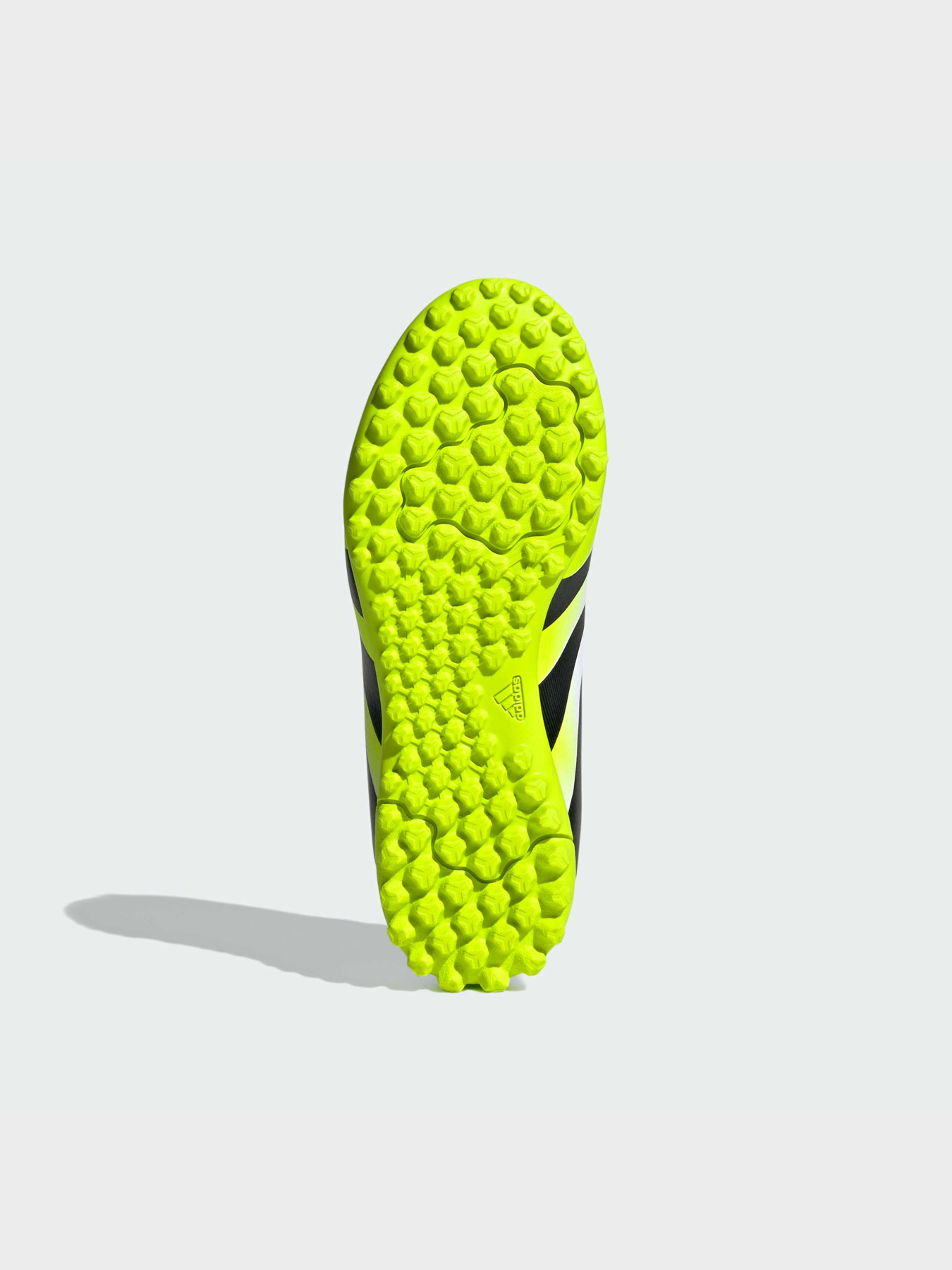 Бутси Adidas Predator модель JH8862 Бутси Adidas Predator модель JH8862 Фото