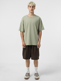 Футболка Ейсік Оверсайз модель Temno_Bezheva Фото