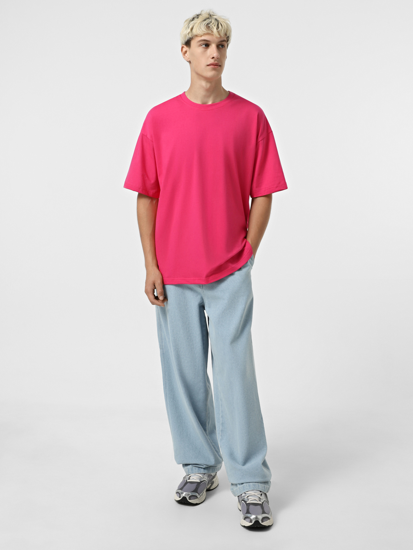 Футболка Ейсік Оверсайз модель Temno_Rozeva Фото