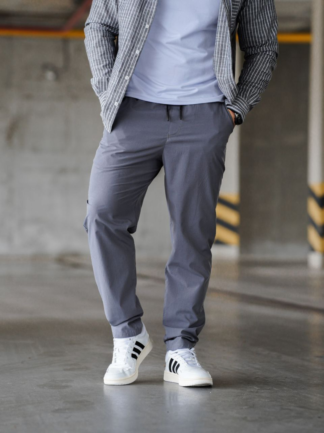 Спортивні штани TeamV модель 144-3 Спортивні штани TeamV модель 144-3 Фото