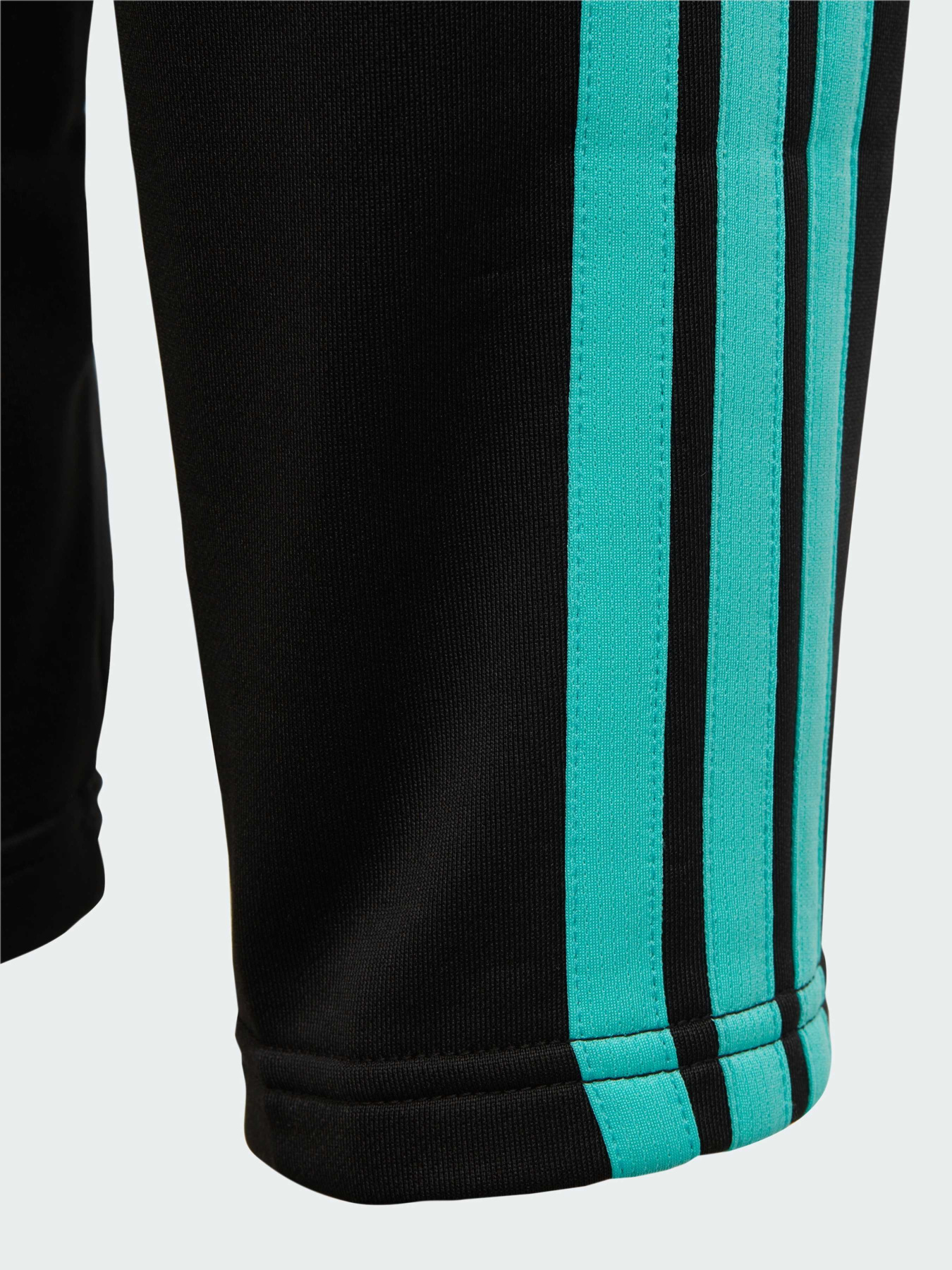 Брюки повседневные Adidas модель JV5431 Фото