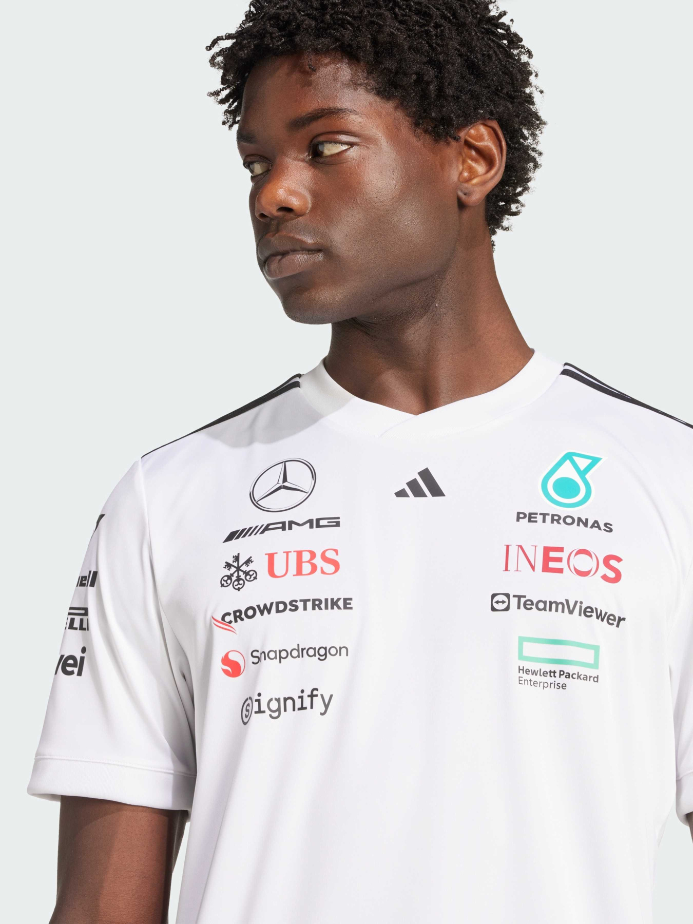 Футболка Adidas модель JX5798 Футболка Adidas модель JX5798 Фото