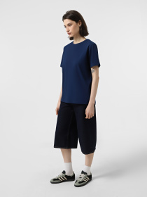 Футболка Ейсік Оверсайз модель Temno_Sunya Фото