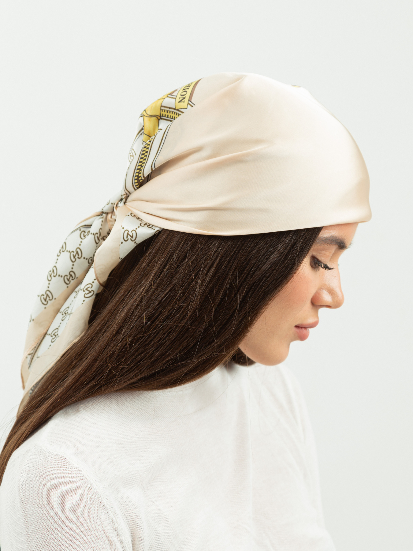 Платок Famo модель APL-412_01 Фото