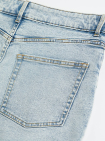 Джинсовые шорты H&M модель 77817 Джинсовые шорты H&M модель 77817 Фото