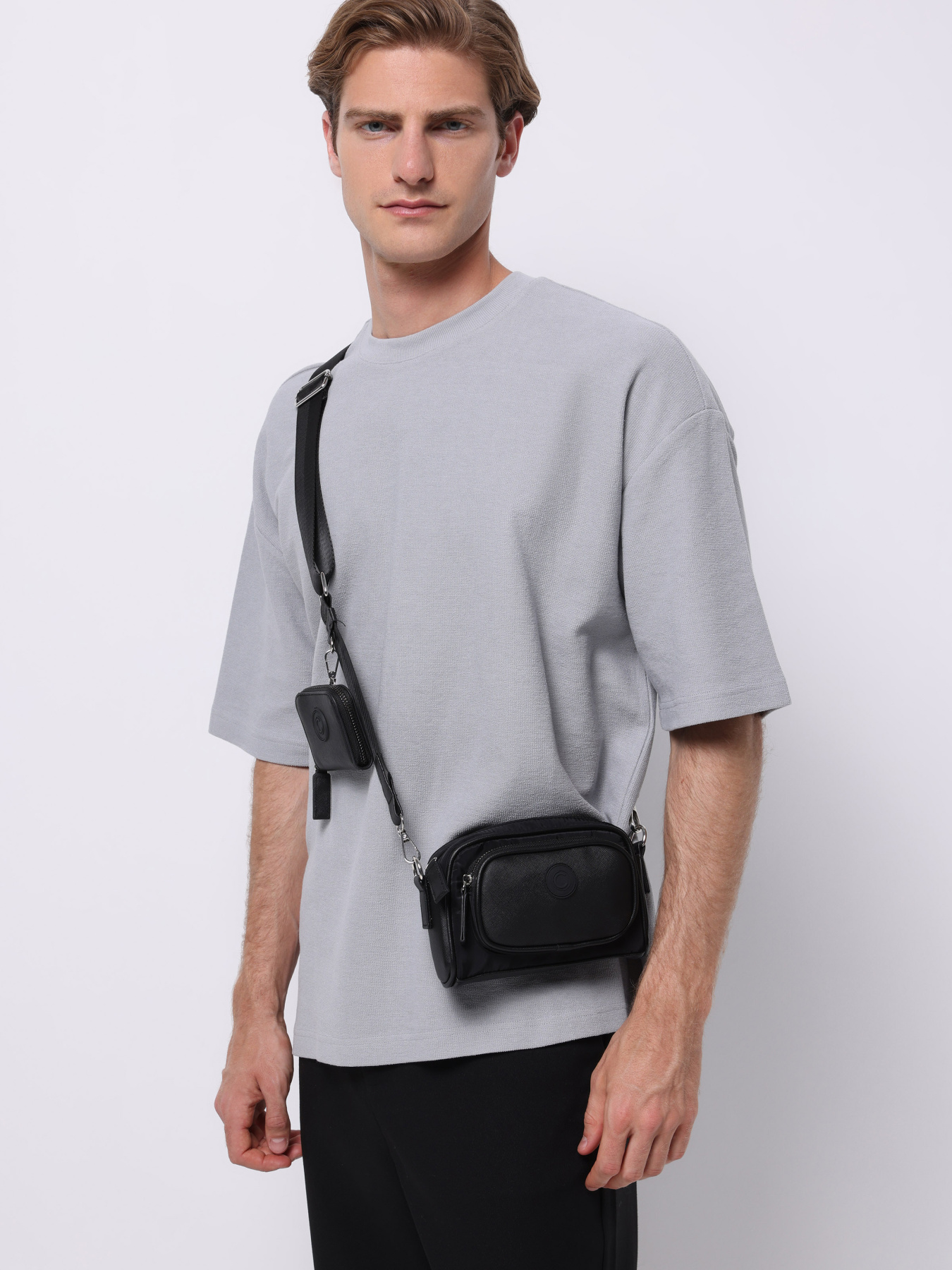 Сумки Colin’s модель CL1075926_Q1.V1_BLK Фото